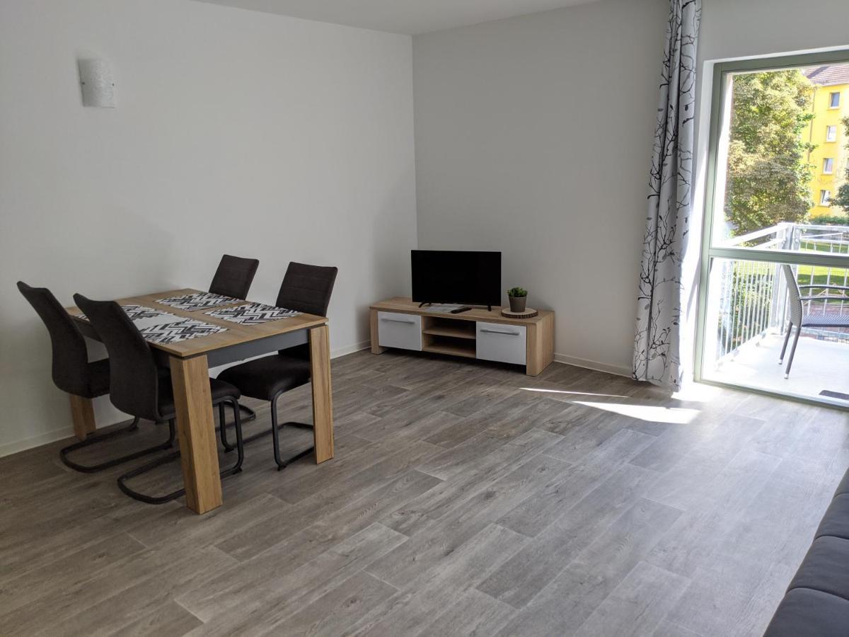 Gut Schlafen In Der Innenstadt Von Zittau - Ferienwohnungen Io19 Exterior foto